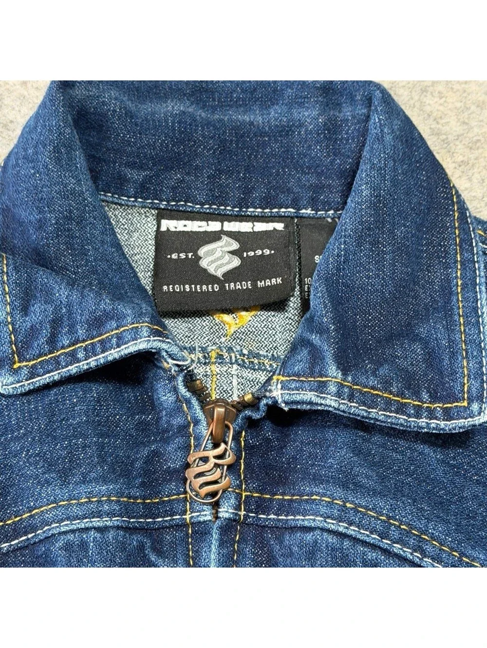 Rocawear this vintage
